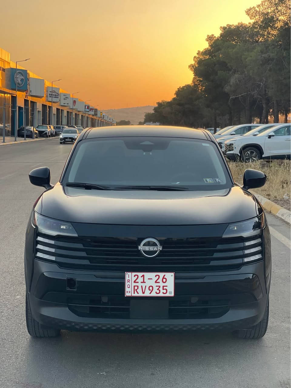 Nissan kicks 2025 Sv

مەکینە گەورەی ٢٠ بێ تۆڕبۆ بێ دەبڵ ئەکسل نەوعە مەڕغوبەکەیەتی
دوو شاشەی گەورە 
پێش. و دوا و لاتەنیشت کامل ڕادار 
بەصمە و شوێن شەحن
پێشی کەپسە هیچ ئەیرباگێکی نەتەقیوە
تەنها ١٥ هەزار ڕۆشتووە 
هەموو گیانی بەشەرت لەسەر دەقی شەریکە ماوەتەوە
ژمارەکاتی زیاتر لە ٨٠ ڕۆژی تیاماوەتەوە .
تەنها دوو پەڵەی بۆیاخە ( پەڵەیەکی چەمەلەغی دواوە سەکن لەگەڵ پەڵەیەکی صنوقەکەی ) بێ ناو گرتن .

3N8AP6CA8SL306106

لە سلێمانییە ناو شار
سیعری ١٧٥ گەڵا و معامەلەیەکی کەم .

*********** السليمانية, العراق

