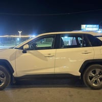 خليجي 2022 السعر 20000$ بدون تبديل اي قطعة صبغ قليل بالبنيد ضرر خفيف ج...
