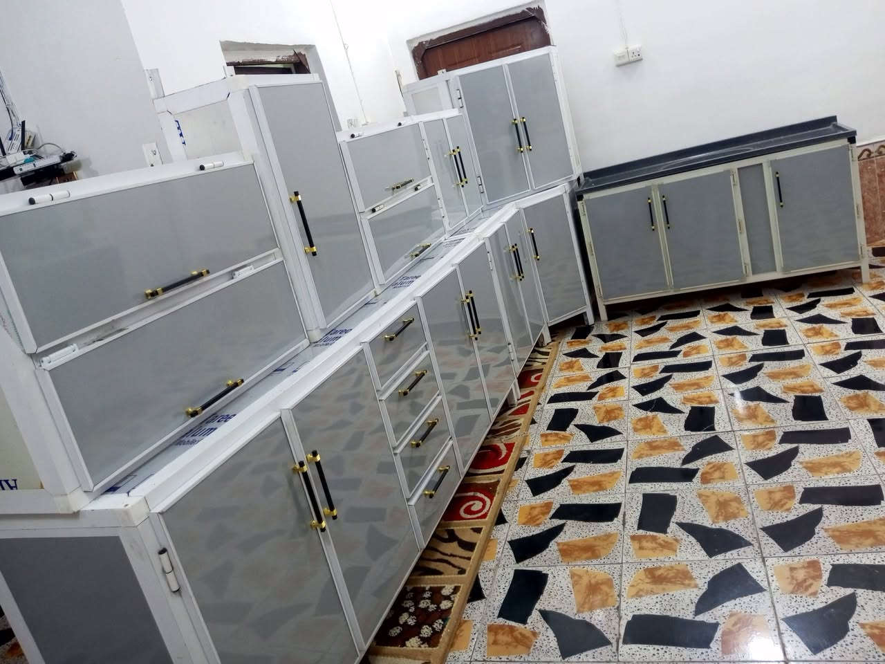 يا رزاق للبيع السعر 850 مستخدم تسكام فرته كله ست أمتار أو نص السنك مرمر الشراي يراسني خاص ادزله الفيديو والعنوان ***********
