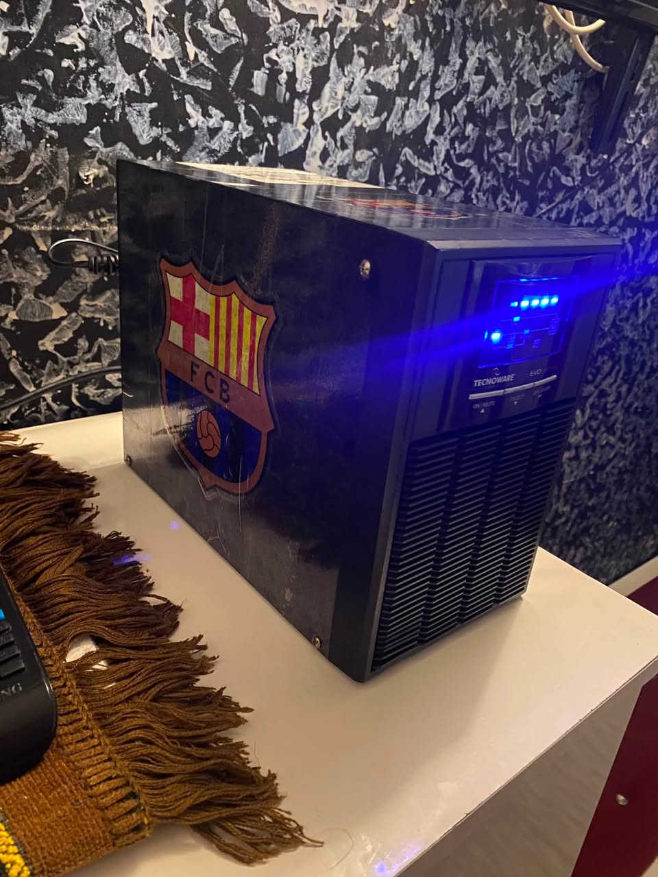 عندي يوبي اس Tecnoware EVO DSP PLUS MM 1.5
1500VA / 1050W

وفئته Online

سعره 160 الف اتصال ***********
