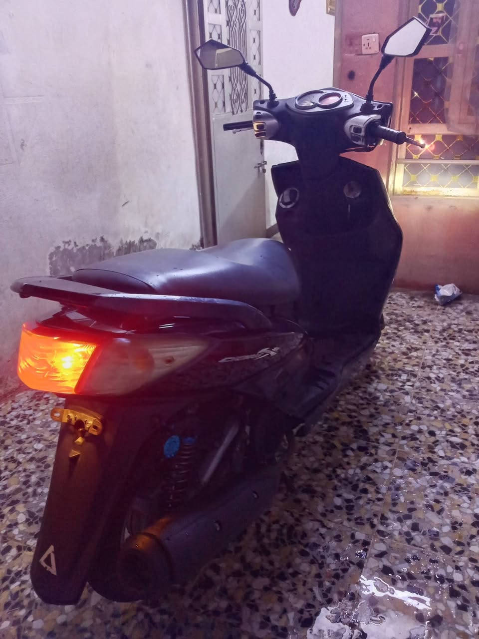سكنس فحل نوزل سكليتر خطين ياباني أستان كهربائي كله شغاله اي نقص مابيه دراجة جديدة لوك السعر 700 مكاني بغداد المشتل ***********
