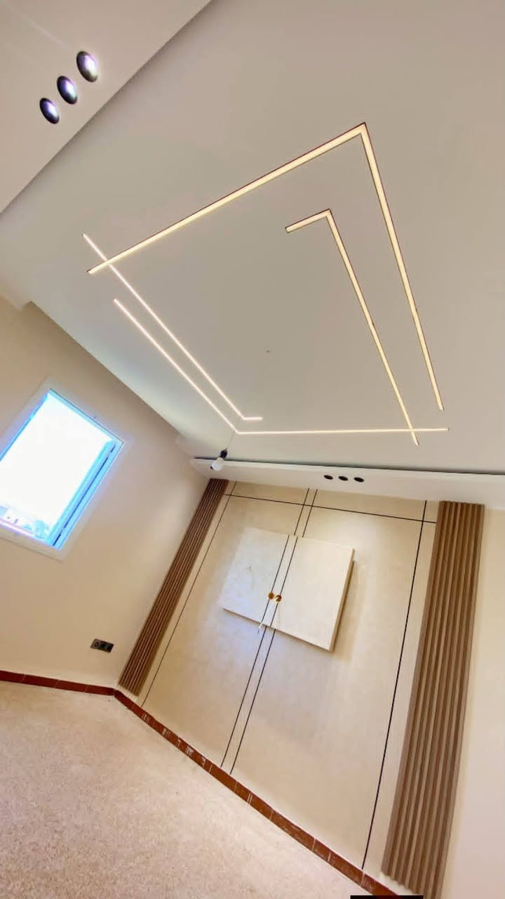 ✨ ديكورات السلطان ✨
ننفذ لكم جميع أنواع الديكورات الداخلية والخارجية بأحدث التصاميم وبلمسات عصرية راقية.
🏠 جبس بورد • فوم • بدائل خشب • واجهات • ديكورات جدارية • وأسقف وديكورات متنوعة
📞 للاستفسار والحجز:
***********
📲 واتساب متوفر
ديكورات السلطان… نُبدع لنصنع لك المكان الذي تحلم به.
