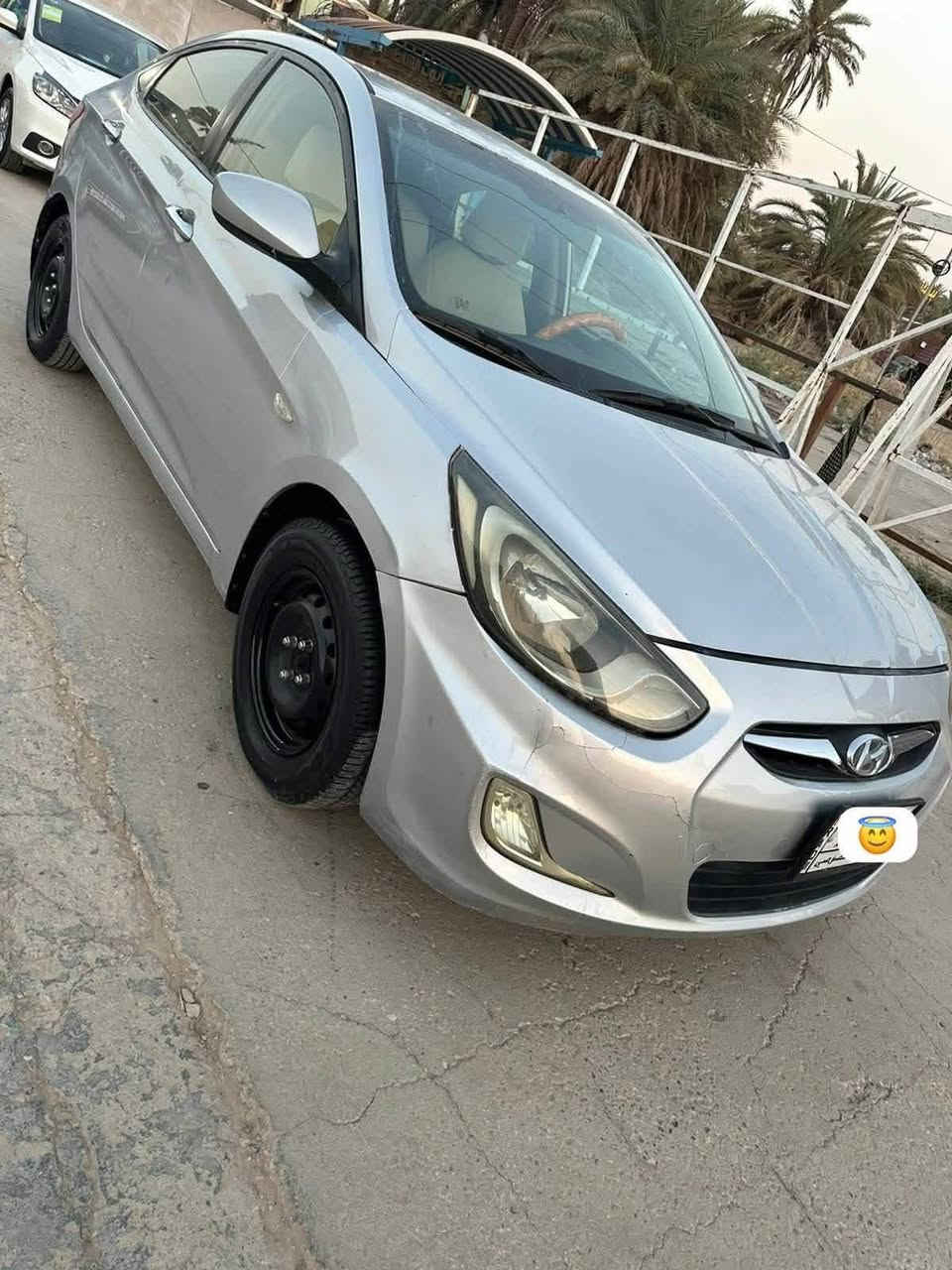 السلام عليكم
اكسنت خليجي موديل 2013 بسمي تحويل مباشر سنويه لغايه ٢٠٢٧((( يوجد سونار للسياره)))
مكينه ١٦٠٠دوش قطرتين تبريد ثلج كير مكينه مكفولات
 مكفوله من الضربه  فقط رش نص الباب ولباقي كفاله من صبغ جاهزه من كل شي 
السعر ٧٧ 
العنوان الديوانيه مركز ***********
