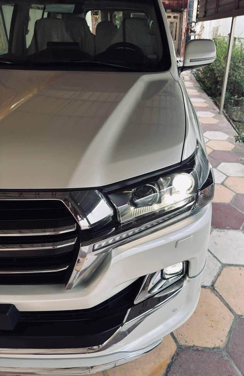 لمعرفة السعر اكتب كلمة (تم) بالتعليق يجيك السعر خاص💐

لاندكروز وكالة ساز🔥
لون ابيض خليجي💦
موديل 2020📟
ساز كراند تورنك اصل 
ماشيه 40الف كيلو متر  
فول مواصفات 
مكفوله كفاله عامه من كلشي 
السيارة بحالة زيرو
للاستفسار ***********
مكان السيارة كربلاء المقدسة
