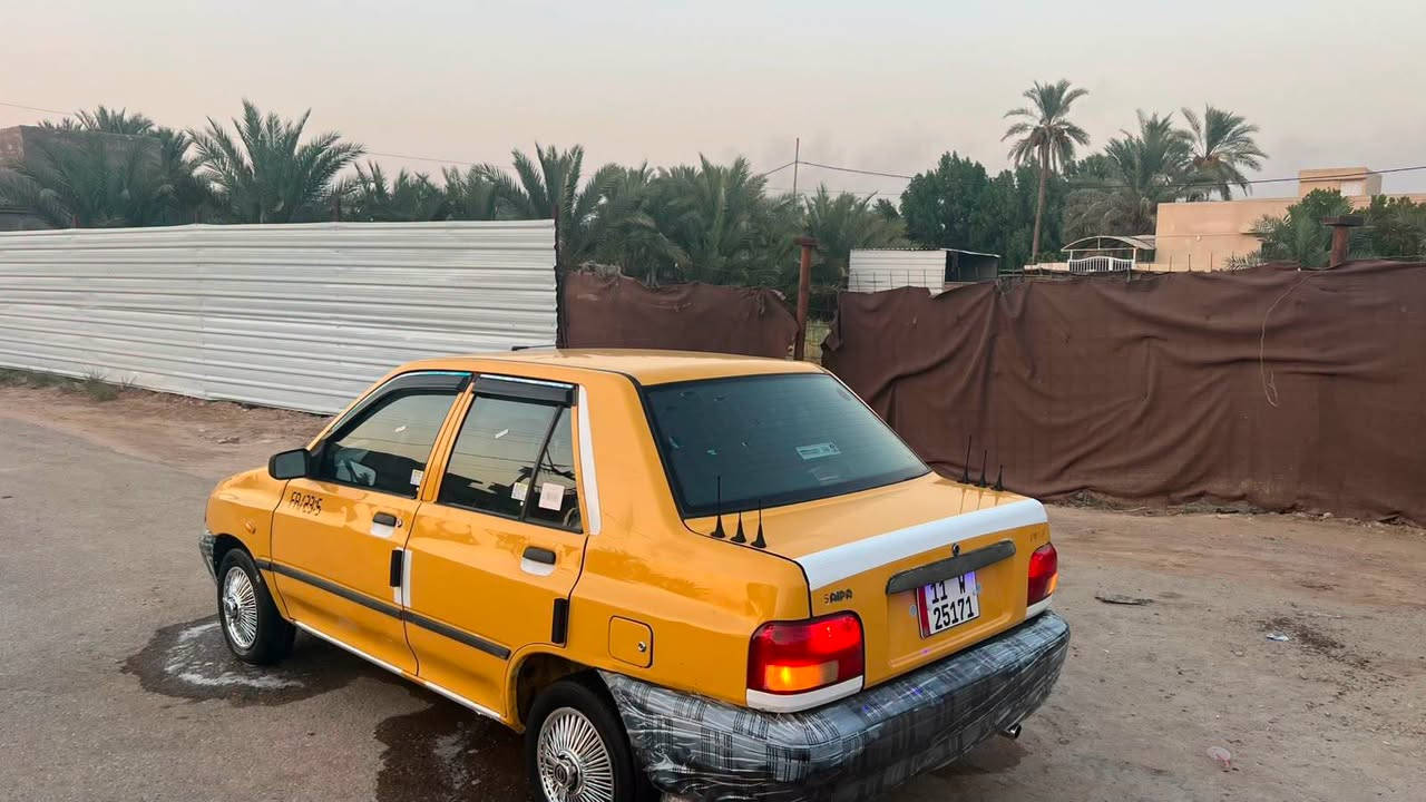 سايبه 2015 رقم بغداد انكليزي
تحويل جديد 
هزه وفحص جديده 
مصفره هيئة وغرامات لغاية 2027 
سنوية لغاية 2031
مكفوله من ضربه وصبغ وتبديل 
كير مكينه مكفولات كفاله عامه 
شواصي كفاله عامه من لحيم وفطر وخياس 
براكيت مكفول من خياس ولحيم بلادي
حداديه اماميه خلفية جديده 
تخم تاير  الاصلي جديد 
مشط وبور جدد 
دوشمه جديده 
بدون اي خياس 
كهربائيات كلها شغاله 
اصفاحها موس تخبل 
بدون اي جراد
مسجل هستيرو  فول تضخيم شغال 
ناعمه جدا بالشارع بدون اي صوت 
تبريد شغال فقط غاز متعهد بي من كلشي 
السعر 30وبيها مجال 
العنوان بابل قرب سيطرة الاثار 
***********
