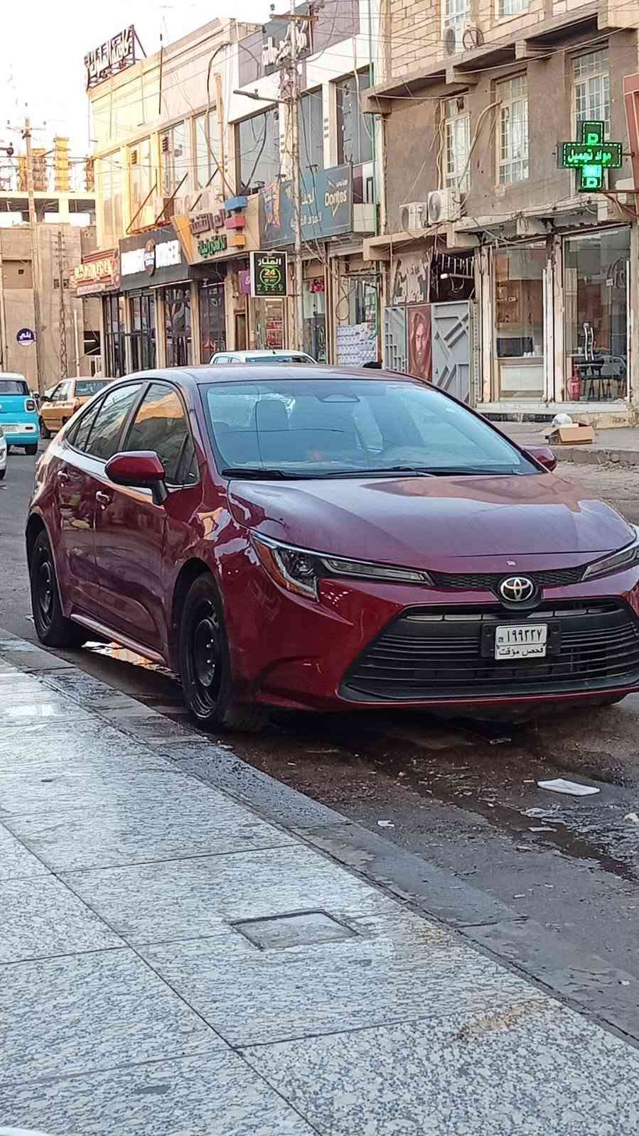 🚗 **كورولا 2024 للبيع**
وارد أمريكي | فحص موقت | ماشي 37 الف | مكينة 2000

فيها 3 قطع (المداكر والبنيد) ، ما بيها ضرر داخلي

💰 السعر: 13700$ (١٣٧ ورقة)
📍 البصرة

📞 للتواصل: ***********
