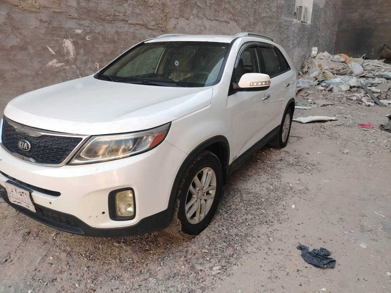 سورنتو ٢٠١٤ بغداد أمريكي  داخل صاج تبريد قطعتين صبغ جاملغ الأمامي الصدر بدون داخل وذيل الجامعة فقط ٥ راكب مكينه وكير وصدر وتبريد تخم تاير جديد مكينه ٤ سرندر داخل على البلاد صاج بيع أو مراوس العنوان بغداد حي الجهاد السعر ١٢٨ وبيهه حك جيتك سعر مناسب  ***********
