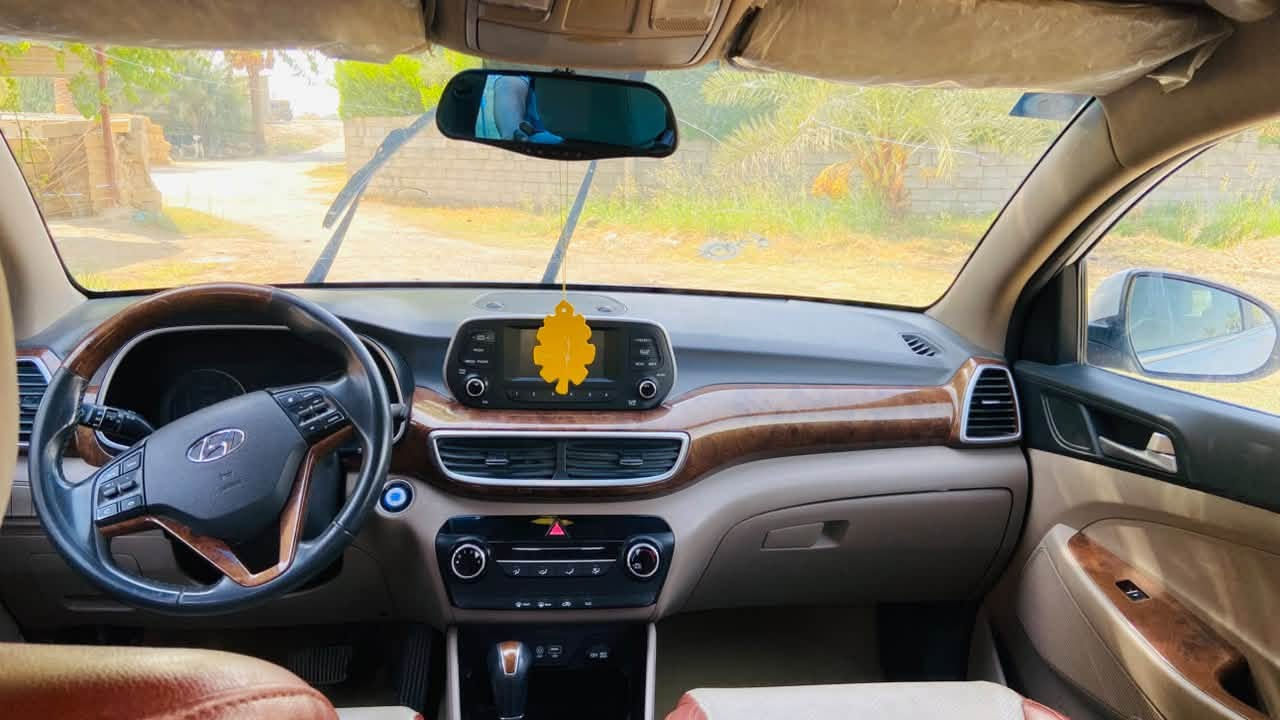 السلام عليكم توسان 2019 
كفاله عامه لا بارد ولا صبغ 
فول بدون بانوراما 
كشنات كهربائي 
السعر 175 وبيها مجال 
مكاني اللطيفية
***********
***********
ومتواجد واتساب
