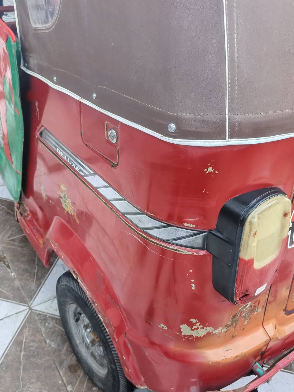 سلام عليكم تكتك البيع
مو ديل ثمن طعش رقم ذي قار@ 
محرك ثنين وعشرين  جاهزه كبل الشقل
السعر اربعه وربع وبيه مجال حك الجيه  ‏‪***********‬‏
