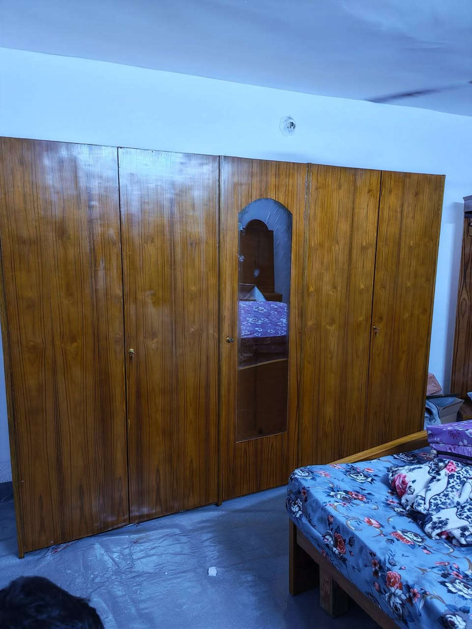 غرفه نوم جديده للبيع غير مستخدمه للإستفسار على الرقم *********** العنوان كربلاء حي الامامين
