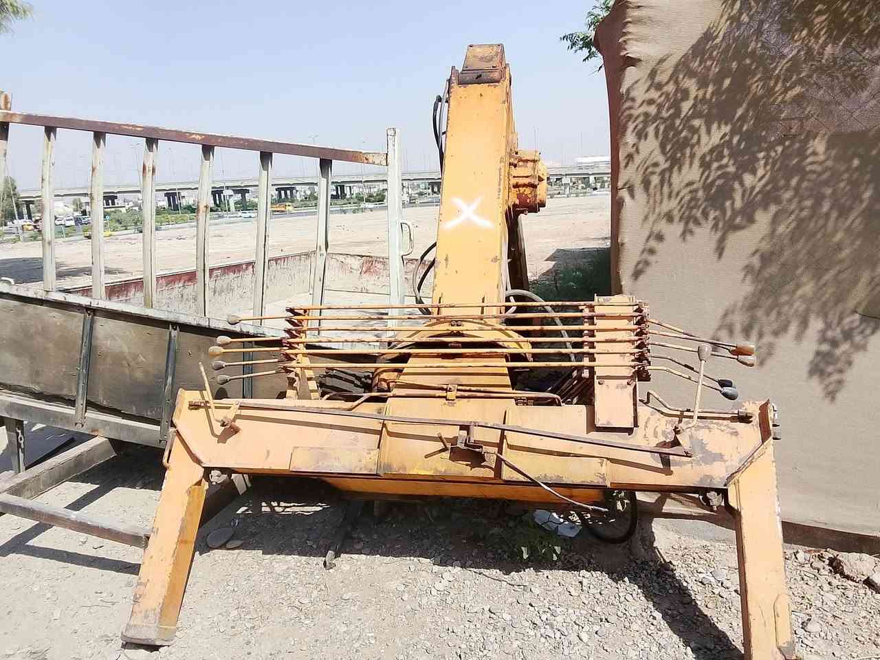 السلام عليكم جهاز وايركرين اوربي ما مشغول بل عراق
ما بي كسر أو فط جب نضيف  طنين 2و600و30 سلايتين 2 للتواصل الرقم 
***********
***********
