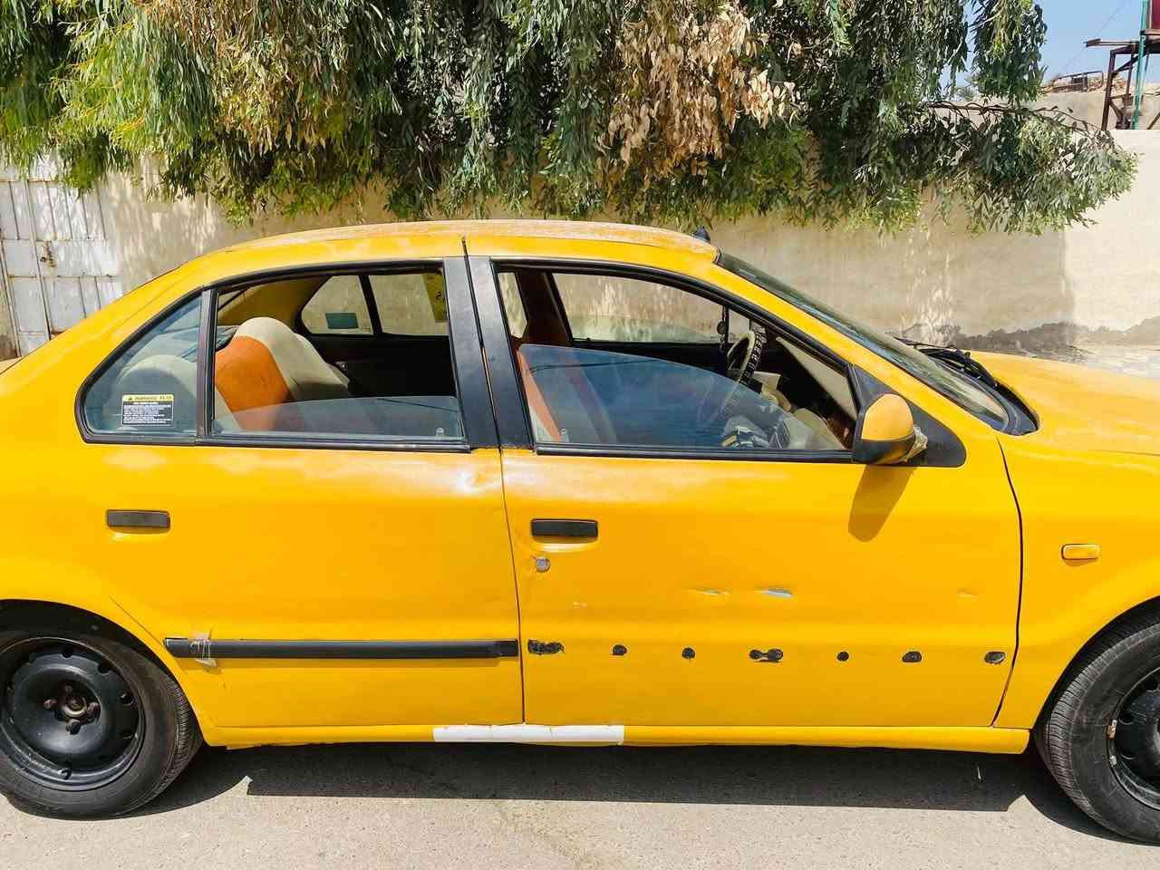 السلام عليكم سمند للبيع موديل 10رقم انكليزي قادسيه مصفره هيئة وغرامات مكان سياره رميثه مكينه وكير حداديه تخم تاير باتري كله جديد السعر 30 وبيه مجال تفاصيل اكثر اتصل ***********
