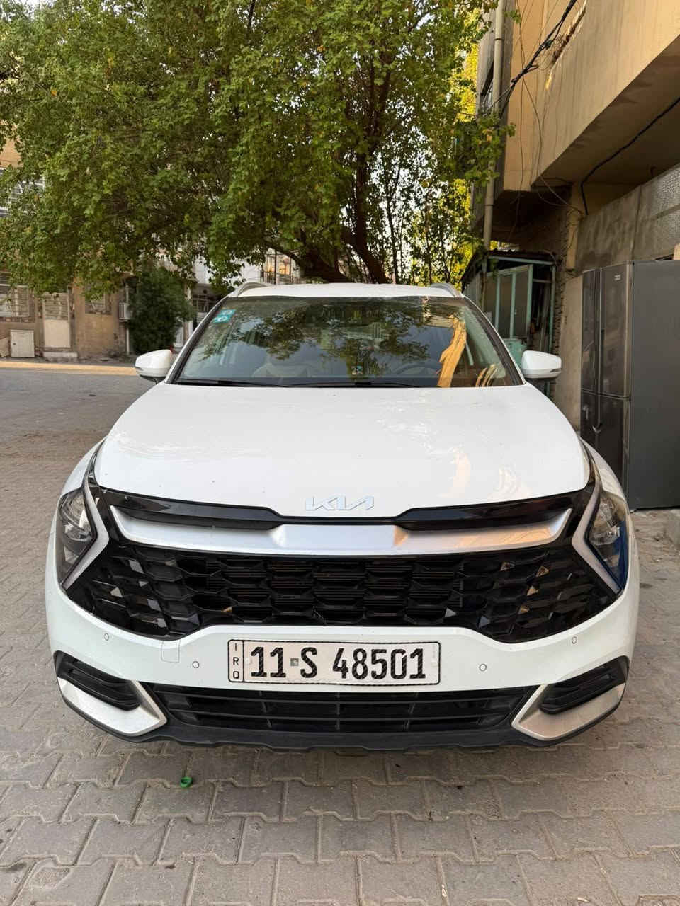 سبورتج موديل2023 خليجية رقم بغداد ماشية 55 ألف
ضرره (( كم رصعه حالوب مبينه و البقيه بل سونار فقط  )) 
مكفوله محرك و كير سياره نضيفه
مواصفاته : 
بصمه
تشغيل عن بعد وهاكذا 
شفط مري كهرباء 
حساس امامي
حساس خلفي
كامره
تبريد قطعتين امامي +خلفي
وضعيه القياده     Normal
      Eco
    Sport
    Smart 
تحكم ستيرن 
تثبت سرعة
(( اهواي مواصفات بعد ))
السعر ٢٠٠ ورقه
***********
