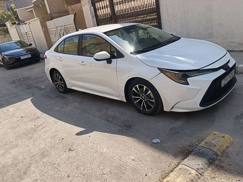 كورلا 2023 وارد امريكي  
مواصفات LE 
رقم اربيل سنويه جديدة تحويل وكال حاضر
صور الحادث بل منشور وصار بيهه طخه بل بنيد وتبدل هوه وجاملغ  جاهزه وسعر مناسب  123$ 
مكان السياره  الكراده للاستفسار     
***********  وات ساب 
شاشة كبيرة لمس
 كامرة 
سايد بريك بصمه  
رادار تعديل مسار 
 رادار اوتو بريك
 تحكم ستيرن
 اوتو هولد
 نظام ECO
 لايتات زنون 
مانع انزلاق بغداد, العراق
