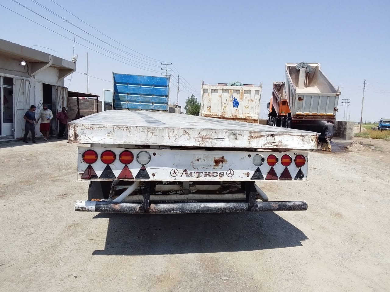 عربانه عمل اتلاث محاور للبيع
جاهزه للعمل العنوان واسط النعمانيه 

***********.  ***********
