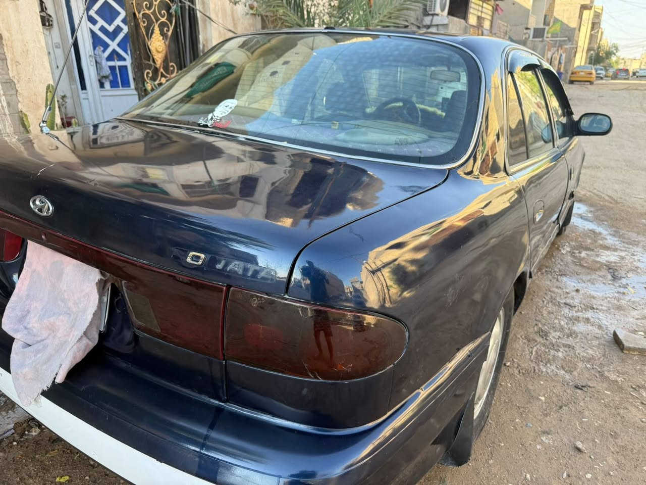 هونداي سوناتا 2
موديل ١٩٩٣
رقم انكليزي باسمي 
منظومه تبريد شغالة وثلج جديدة بالكامل
مصبوغة عام 
كير اوتماتيك
محرك ٢٠٠٠ مفتوح
كير ومحرك خير من الله
ضفيرة محرك جديدة
مراوح جديدة
منضومه البانزين جديدة
السعر ٣٥  معجبتك اعبرها
للاتصال 
***********
***********
بيهن واتساب
