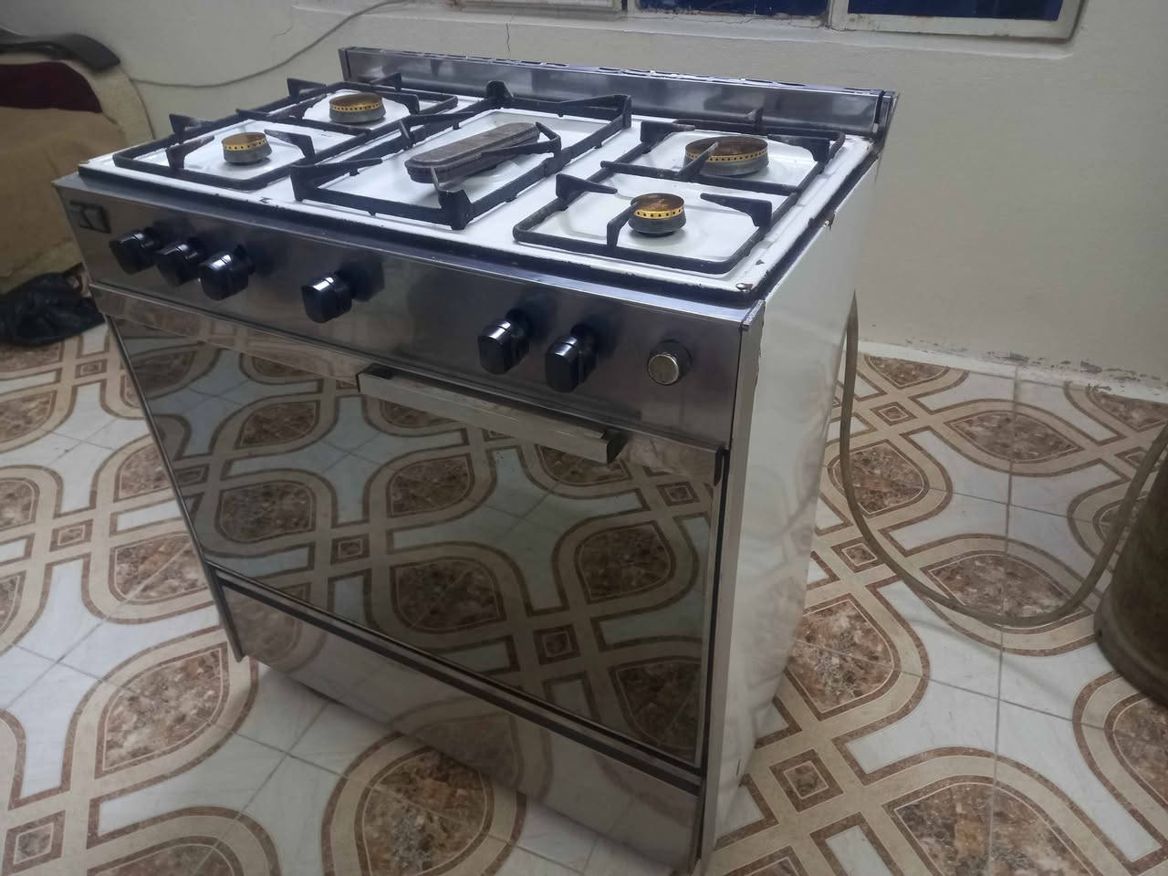 طباخ عشتار الاصلي للبيع شرط الشغل السعر ٧٥ ألف العنوان موصل حي الصدام بعد السيطرة عالشارع العام طريق بعشيقه *********** *********** يوجد توصيل داخل الموصل أجره عالمشتري موصل, نينوى
