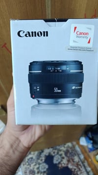 كانون 50mm • f1.4 • بالكرتون