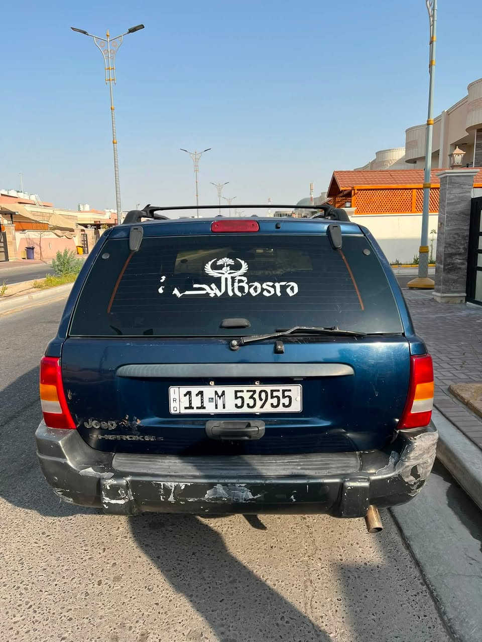 جيب كراند شيروكي مديل 2000رقمنها مشروع وطني بغداد وابسمي
سياره كلها عل البلاد كير ومحرك تبريد كهربائيات اربعه تايرات جدد باتري جديد نورلات فيت بم بلاكلت شاشه سياره على ايدي مرتبها سعرها 60 ورقه وبيها مجال للشراي عنواني بل بصره القبله  ***********

