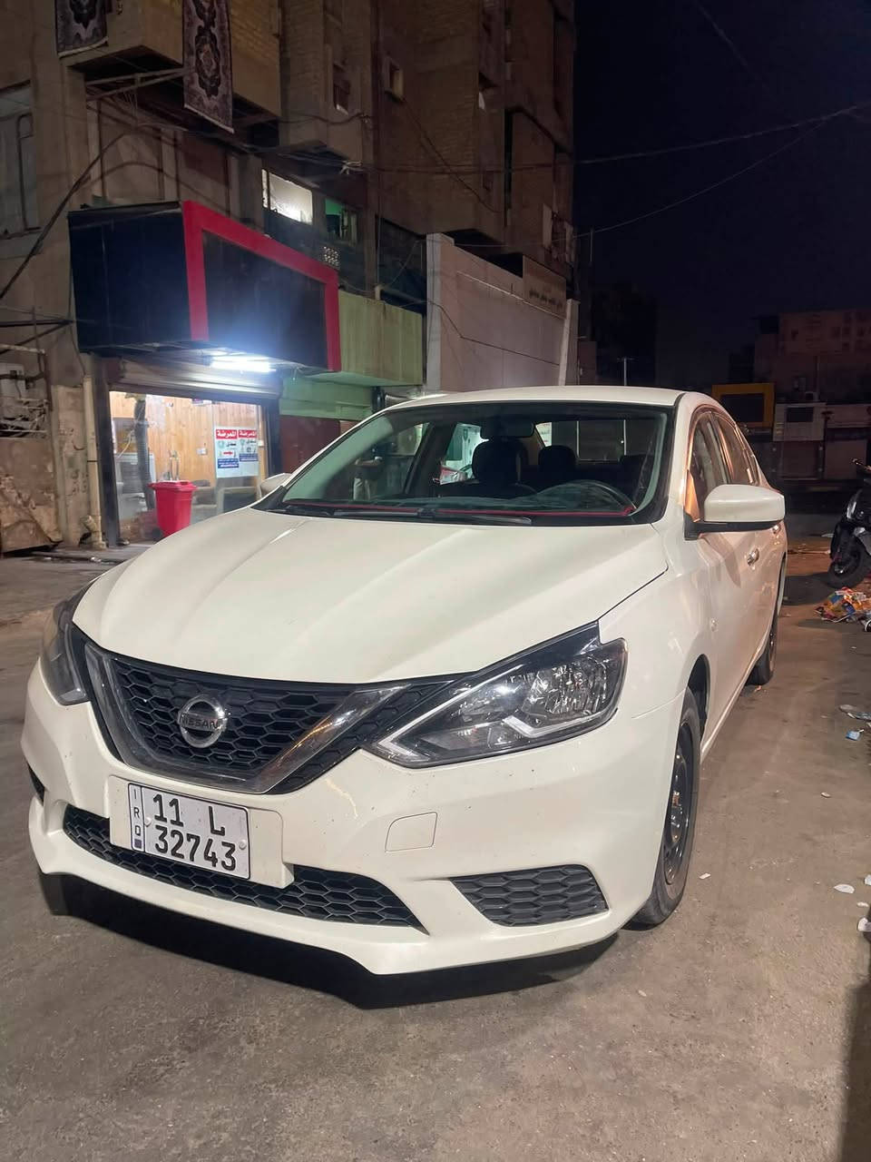 السلام عليكم للبيع موديل 25 ماشيه 30 الف بيهه طخه بل الجملغ نصبغ وشويه بل الباب السعر 110 هذا رقمي ***********
