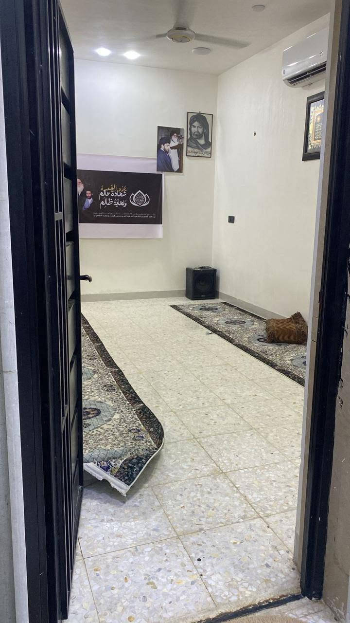 بيت للبيع 100 متر شارع ال فرادي البحث العلمي 
السعر 85 مقفول. ***********

