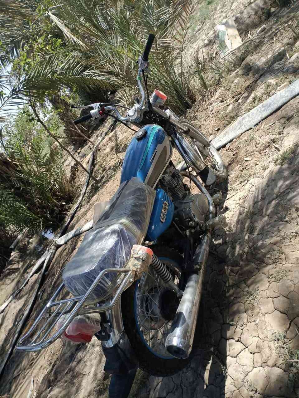 نامه شلامجه كامله للبيع كلك كلك

ماعوزها شي بس عينه ولايت مايكلفن حتمال25 

قبل فترا عمرت بيها غراض مرتبه

مابيها كل نقص 

السعر 475وبيها مجال 

‏‪***********

اتصال  او واتساب
