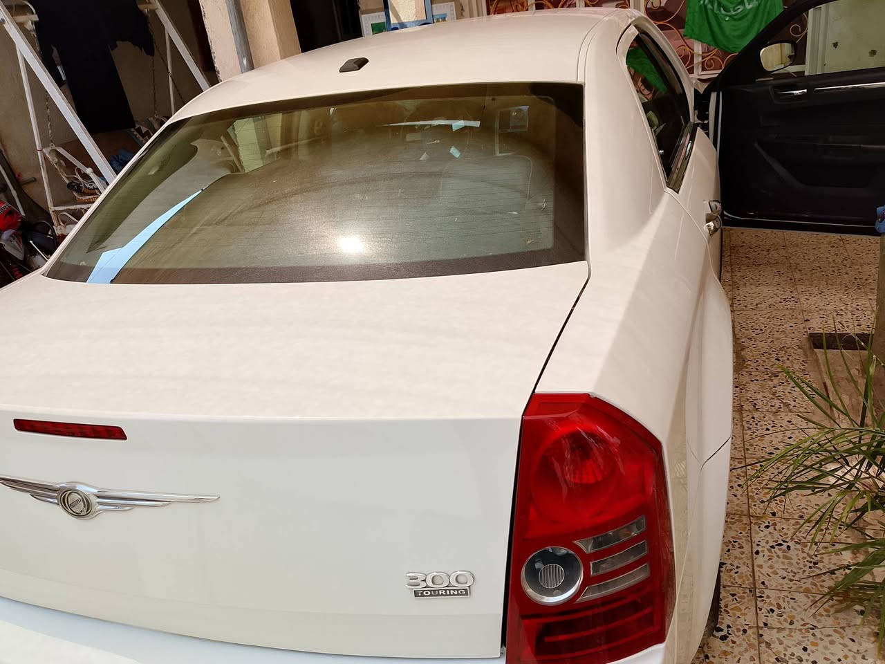 السلام عليكم اوباما 10اصل كفاله عامه لاتبديل ولا صبغ بيها بارد قليل رقم بصره بسمي استخدام شخصي ماشيه250 حقيقي ***********السياره جاهزه ألف متخسر عليها المكان العماره
