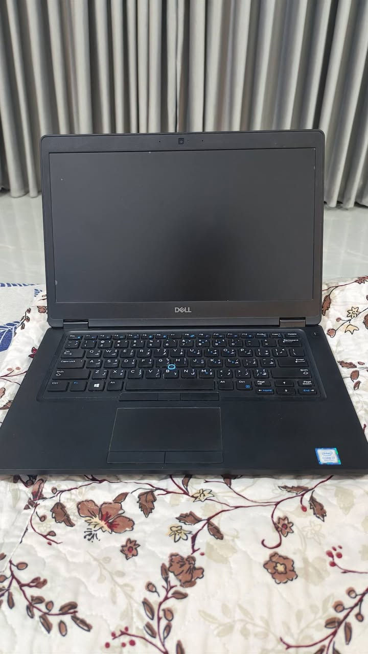 لابتوب Dell Latitude 5490
Core i7-8
Ram 8 gb
Storage 238 gb

الرقم للتواصل ***********
السعر المطلوب 270 الف

نص مكتوب في الصور:
- System > About Processor Intel(R) Core(TM) i7-8650U CPU @ 1.90GHz 2.11 GHz Installed RAM 8.00 GB Speed: 2400 MT/s Graphics card 2 GB Multiple GPUs installed Storage 238 GB 101 GB of 238 GB used DESKTOP-H58M49A Latitude 5490 Rename this PC Device info Copy Device name DESKTOP-H58M49A Processor Intel(R) Core(TM) i7-8650U CPU @ 1.90GHz (2.11 GHz) Installed RAM 8.00 GB (7.86 GB usable) Graphics card NVIDIA GeForce MX130 (2 GB) Intel(R) UHD Graphics 620 (128 MB) Storage 101 GB of 238 GB used Device ID 11CFF2D9-99A5-4762-80CF-A306C1665B9E Product ID 00330-51825-49178-AAOEM System type 64-bit operating system, x64-based processor Pen and touch No pen or touch input is available for this display