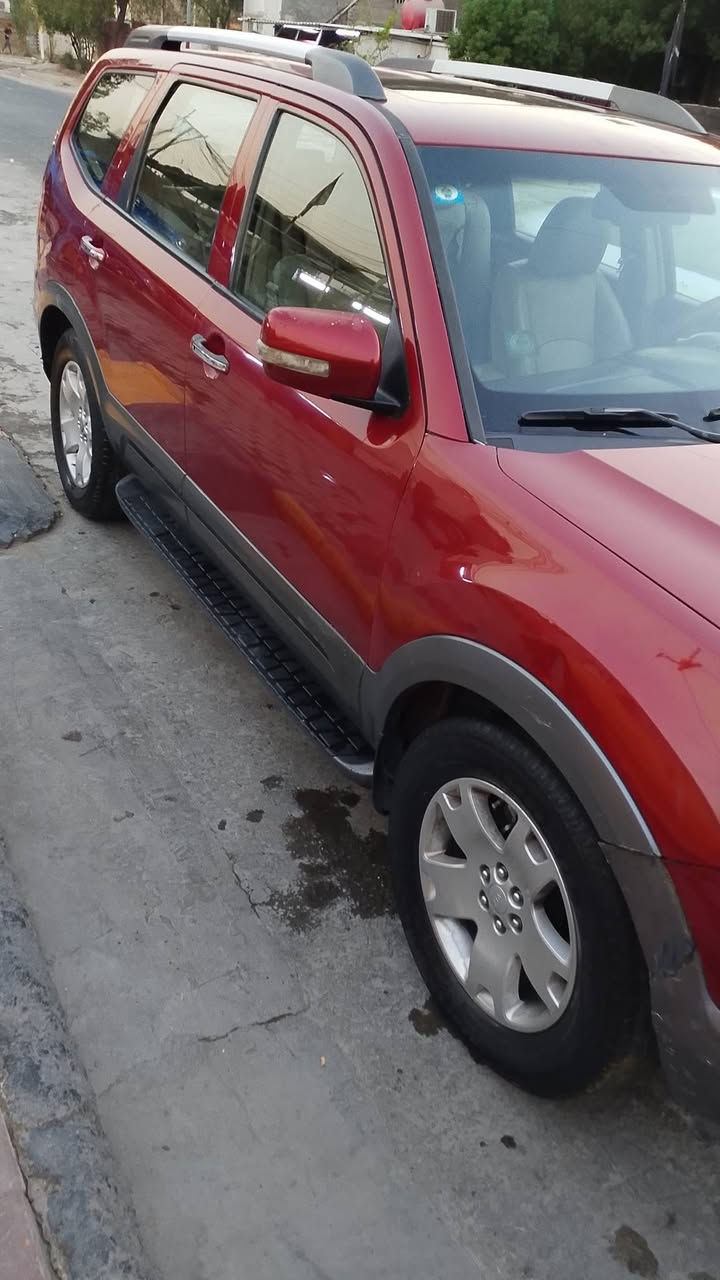 السلام عليكم
كيه مهافي 2009 خليجي 
كامل مواصفات رقم بغداد انكليزي بسمي 
تبريد 
سنويه لل30 سكن بغداد غير متواجد عالفيس 
***********
110$
