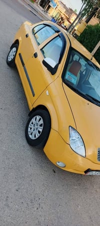خط بنات • الجامعة العراقية • العبيدي