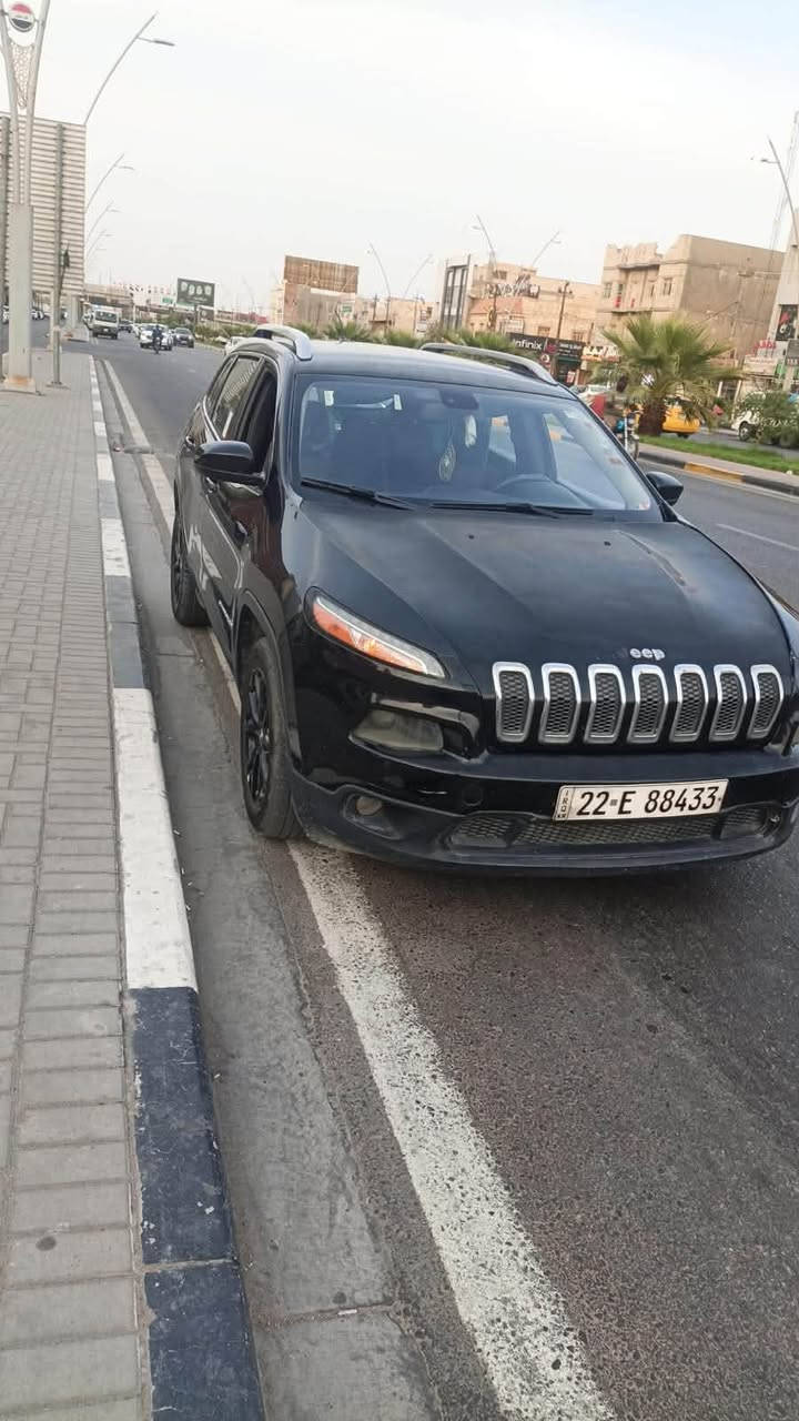 شيروكي ٢٠١٨ • مكينة ٢٤٠٠ • وارد امريكي