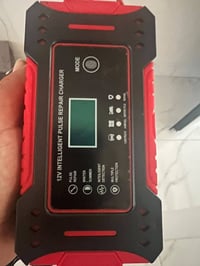 شاحن بطاريات • ١٢ فولط • توصيل