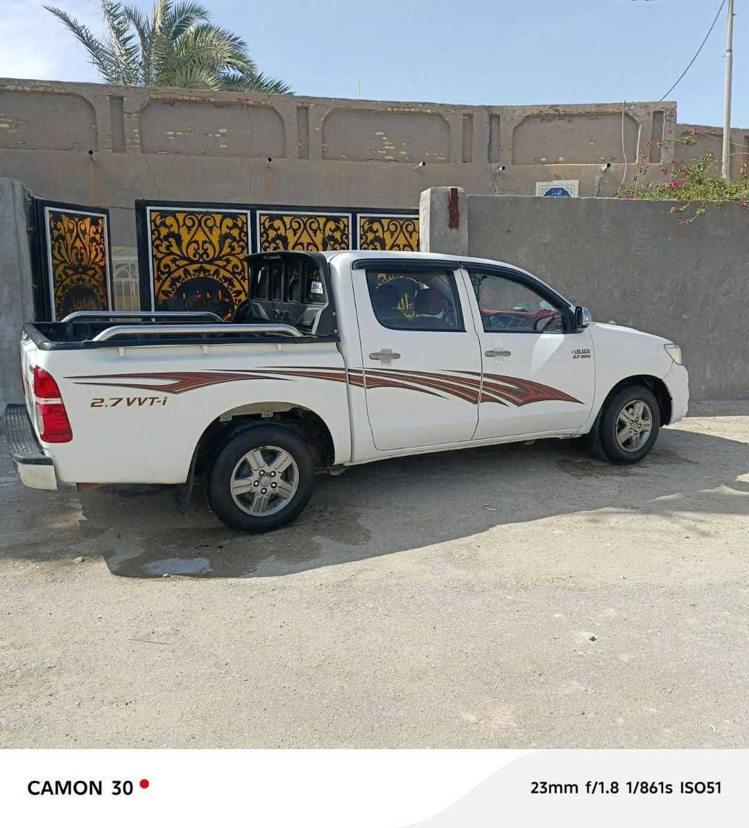 هايلوكس • ٢٠١٤ • مكفولة