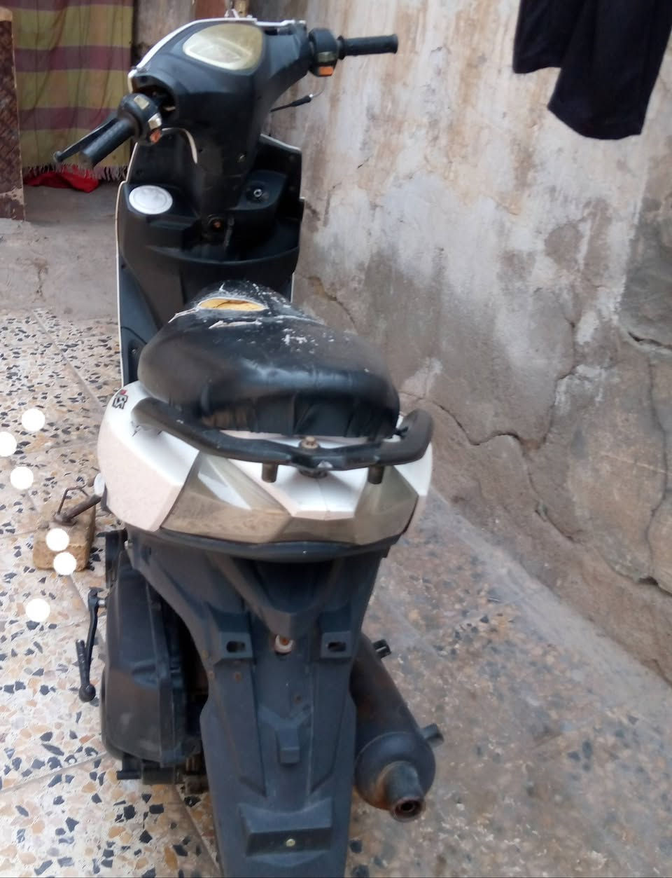 دراجه صيني ب200  تصال***********
