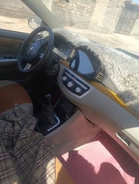 ليفان • مكفول محرك وكير • ٢٠١١