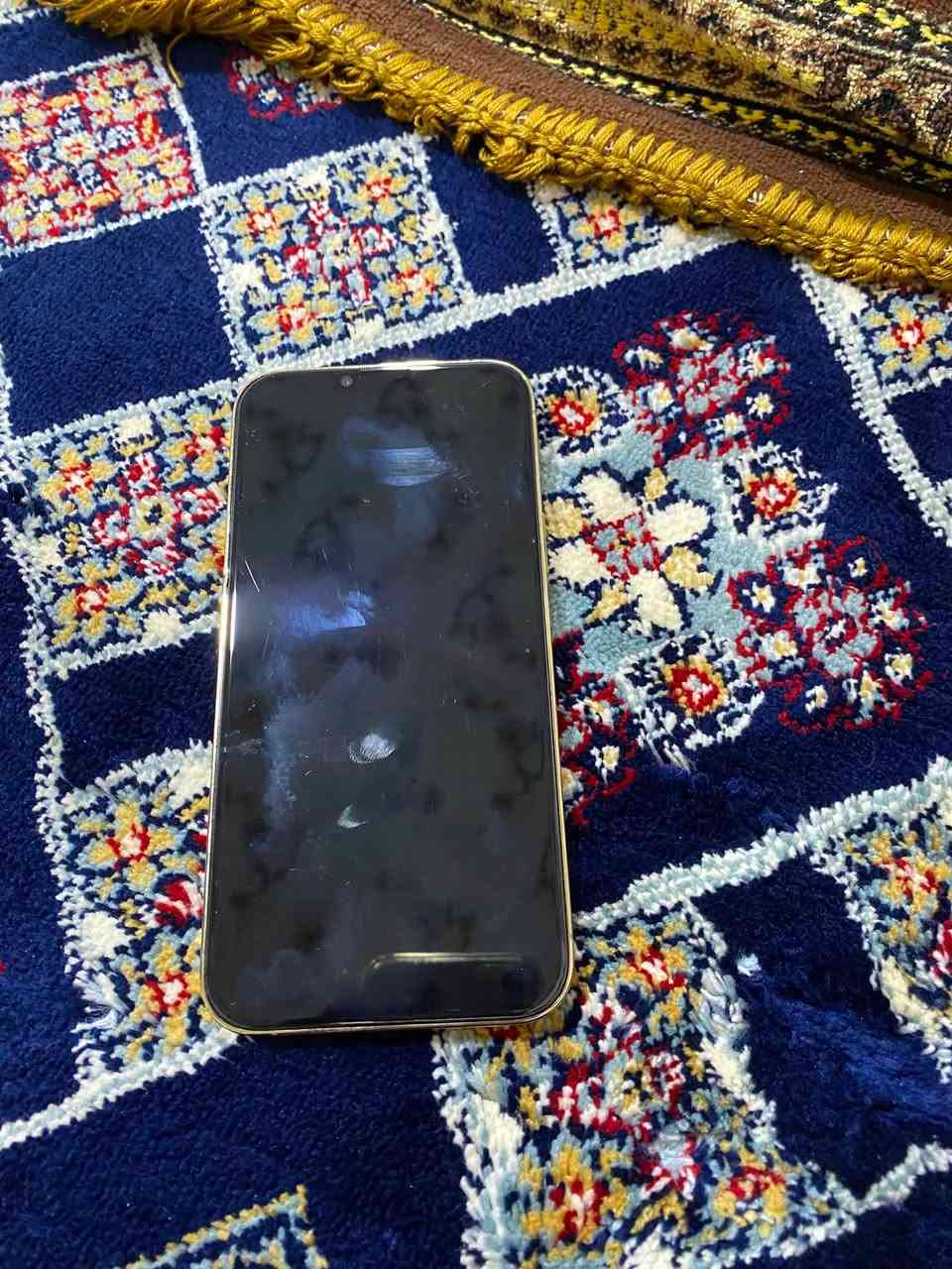 السلام عليكم
يوجد 13 برو ماكس للبيع 
السعر 725
لون ذهبي 
بطاريه 90‎%‎
ذاكره 256
شرط بلادي مامفتوح 
مكان تكريت البوعجيل 📍

هـ ***********
