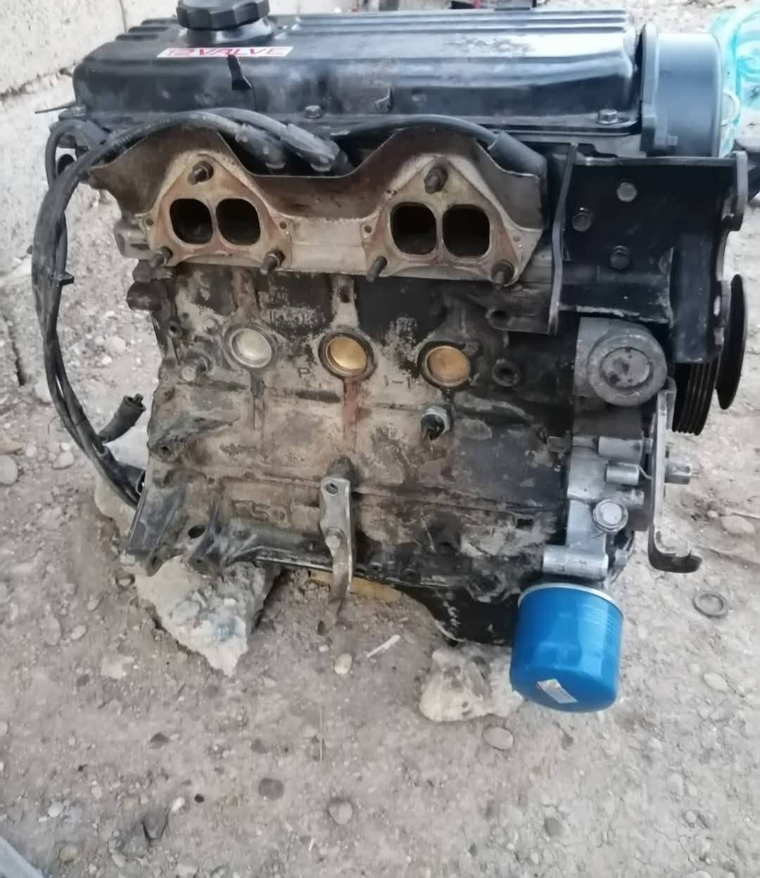 سلام عليكم محرك براتون مع كابريتر للبيع المحرك بي تنقيص شي قليل والكابريتر حاوية منظفه وكاملة على الشغل إلي محتاج المحرك أو الكابريتر يتصل وبيه خير ويدلل ت/ ***********
