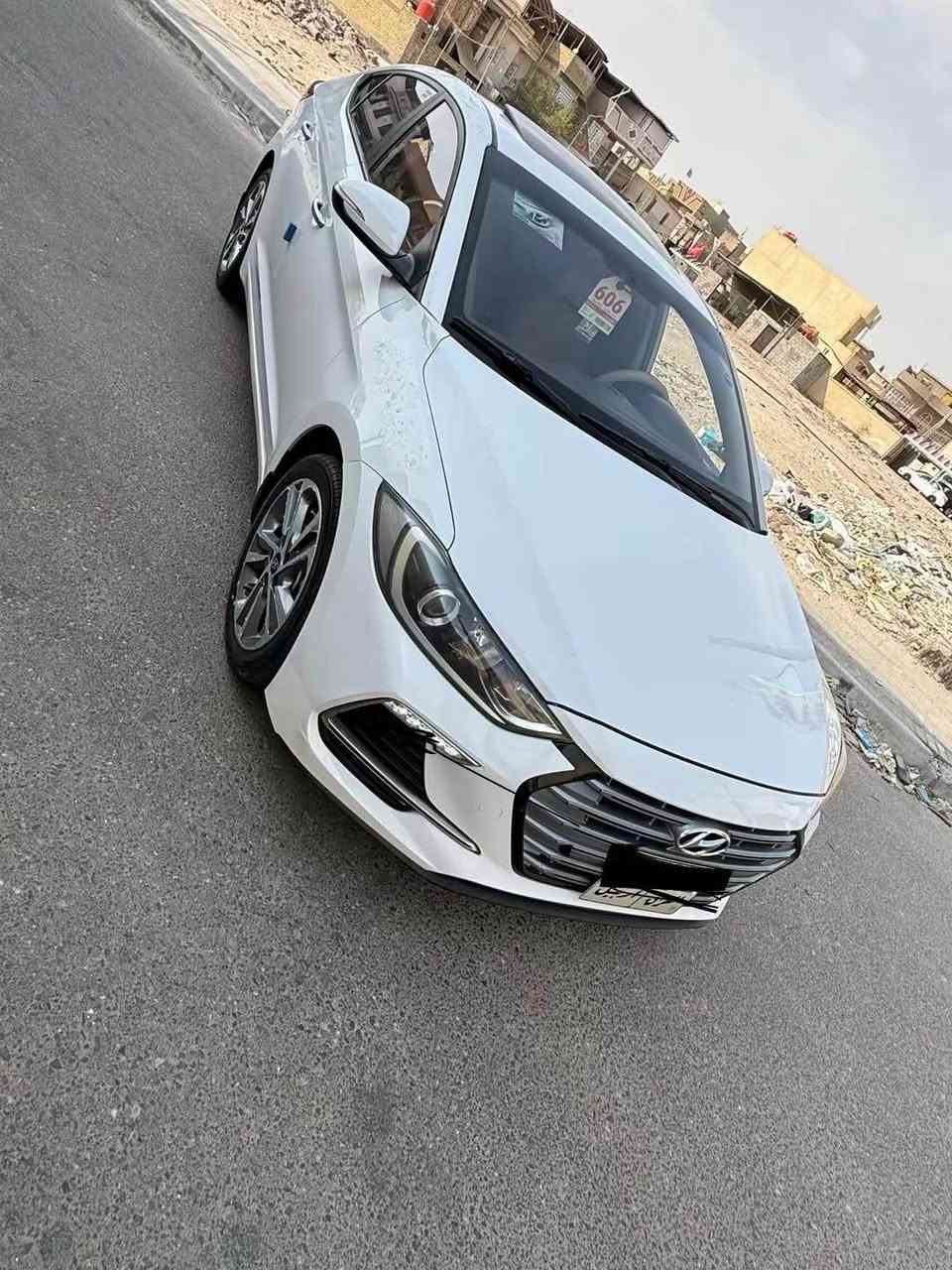 السلام عليكم النتره موديل 2018 مكينه 2000اسويج كشن جلد كفاله بارد أوزلق اوطخه حته الدعاميات سياره كله بل كفاله ماشيه 100الف حقيقي احله من الصور بسم شركه سنويه منتهيه  جوال *********** Singapore
