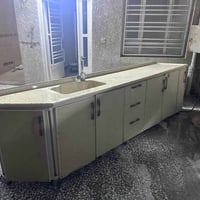 كاونتر مع ملحق للبيع  ٢٩٠ الطول  ٨٨ارتفاع  العرض ٥٦  الملحق العرض ٣٥  ...