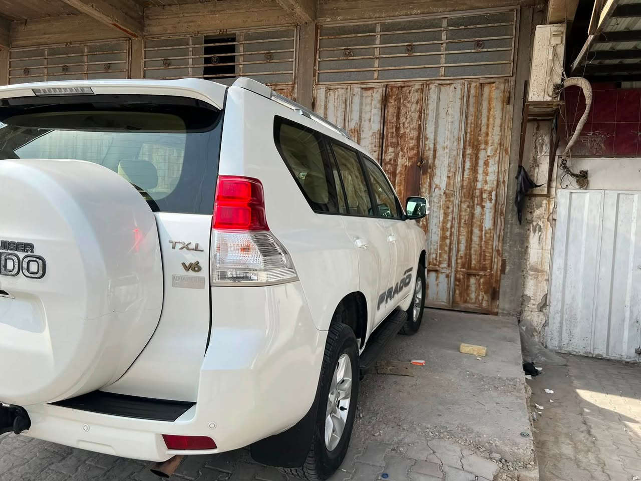 بسم الله
للبيع برادو  كويتي 

موديل ٢٠١٣

محرك 

6 سلندر 

بصمه فتحه فور ويل

7 راكب 

تبريد صدر دواخل كلها شرط 

تبريد 3 قطع

شاشه كامره 

ثلاجه 

حساس خلفي  

سبير تعليك 

تحكم سترين 

دبل تانكي  سنويه باسمي  رقم ربيل

تخم تاير جديد 

***********

 سونار. بالنشر

العنوان/ بغداد

السعر 258
