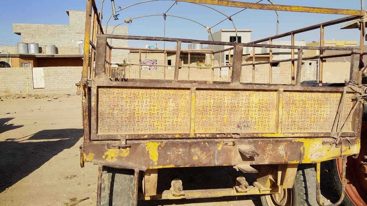 سلام عليكم عربانه بلاديه للبيع الطول ٤ متر المكان الديوانية ***********
