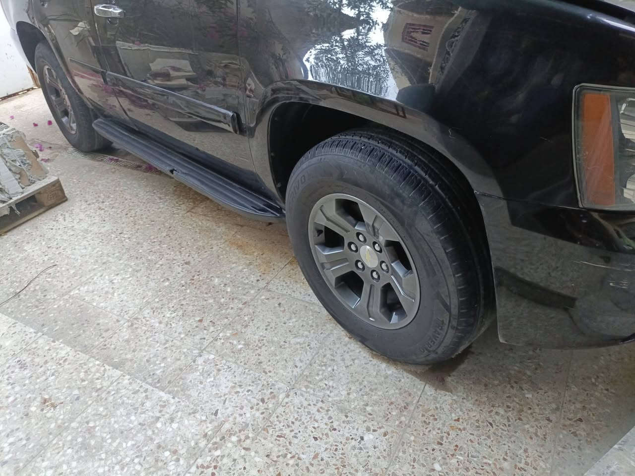 للبيع تاهو 2008 خليجي بصرة أصولي LTZ
‏
‏المواصفات:
‏محرك 5300 جديد وارد ياباني
‏كير وتبريد ومحرك شرط الفحص
‏منظومة تبريد جديدة ثلج ( كير + محرك + تبريد )
‏داخل بيج نظيف - شاشة أندرويد كبيرة
‏ويل كروم LTZ - تايرات نظيفة
‏
‏البدي:
‏صبغ قطع محددة 
‏تحويل مباشر باسمي - سنوية باسمي
‏السعر: 140 ورقة 
‏المكان: البصرة
‏
‏للاستفسار: [***********]
‏
‏مراوس حسب الرغبة

نص مكتوب في الصور:
- ٢٠٢٣/١٢/٠٥ ٠٥:٣٧ م
- ١٢:٠٨ ٢٠٢٦/٠٨/٣١ أَدْخِلِ النَّصَّ