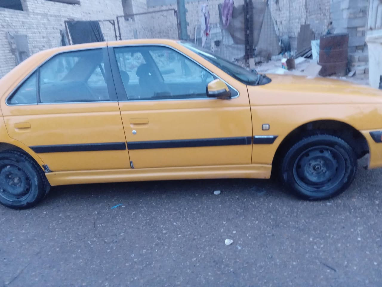 سلام عليكم بيجو للبيع مديل 2018 نضيفه سنويه 30وسعر63رقم ***********
