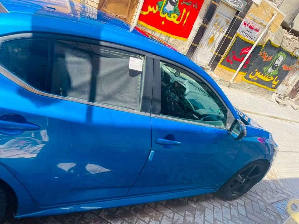 السلام عليكم
نيسان سنترا 2021 sv فول مواصفات للبيع 

محرك 2000

فتحة 

بصمة 

تشيغل عن بعد 

ترحيب 

رادرات 

حساسات 

تحكمات ستيرن 

شاشة اعطال 

شاشة تدعم ابل كار بلي 

مثبت سرعة 

تحديد مسار 

ويل رياضي 

صدرها خير من الله جديد 

دهن كير جديد 

باتري جديد 

دهن محرك جديد 

فيت بم جديد 

بيها ملاحظات السيارة و مثل ما موضح بالصورة 

بيها ضربه صندوق بسيطة 

و الرادار 

و بيها كمبريسر ( الكمبريسر تفصيخ ب 150 ) و ع الفحص 

طبعاً ينزلن من سعر السيارة 

سعر السيارة 107 و ينزل من سعرها ملاحظات المذكورة 

و بيك خير و تدلل
***********
