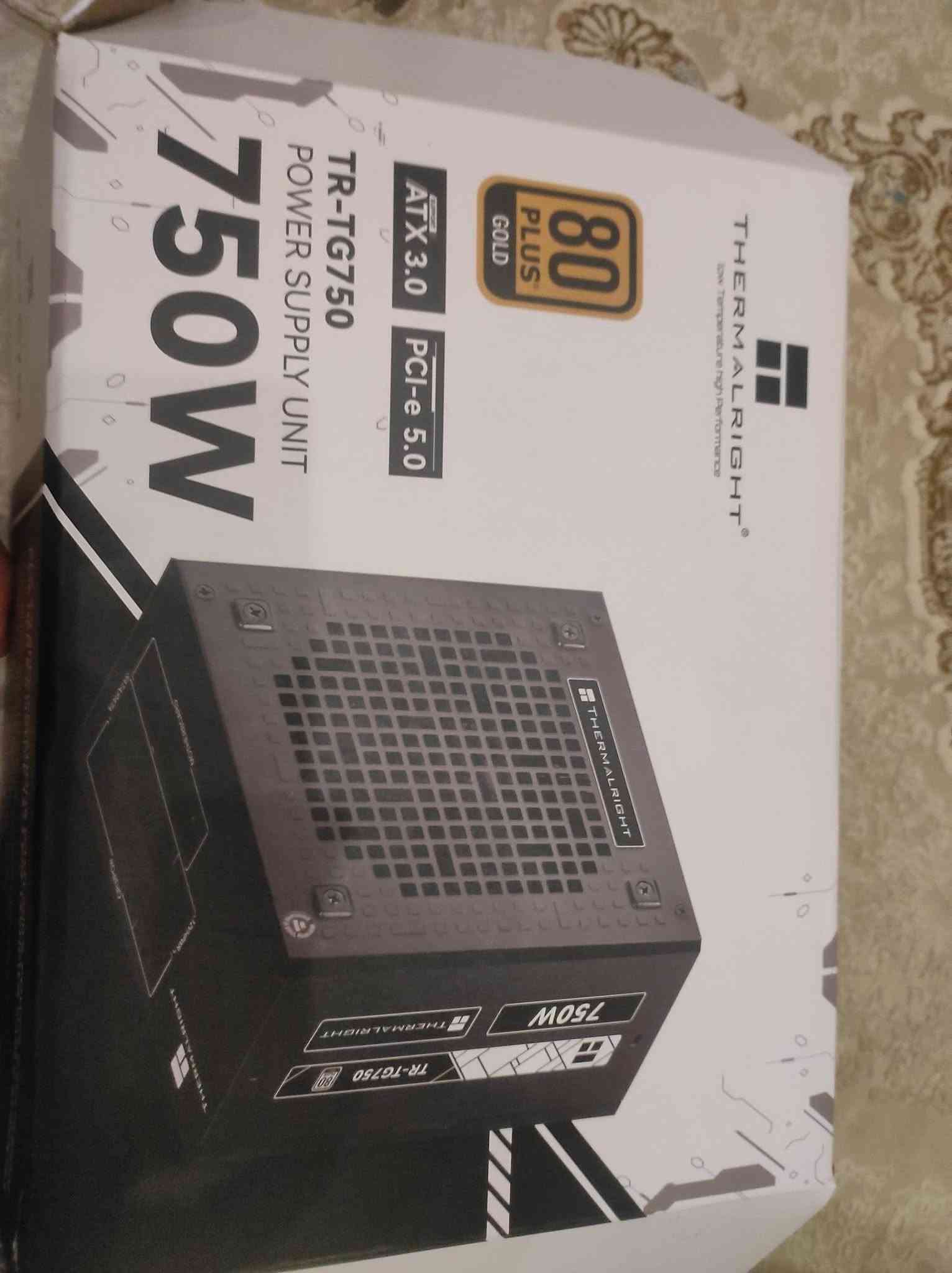 سلام عليكم قطع PC للبيع  جدد بالكارتون ما مستعملات
المعالج core i5 14600K مكسور السرعة مع الكرتون اشتريت قبل فتره وما استعملته وصولاته ويا سعره 349 الف

باور سبلاي ثيرملرايت 750W GOLD PLUS 80 يقبل PCL-e 5.0 غير مستعمل مع الكرتون وصولاته ويا ،سعره 119 الف

SSD m.2 nvme 1.4
 من شركه gigabyte اسم الموديل gen4 4000E 
مساحته 512GB سرعته 3,600
استعملته فترة اسبوعين على لابتوبي و عفته سعره 119 الف

اخوان مكاني بصرة او نجف موجود بيهن اثنينهن توصيل محافضات ما عندي البيع وجه لوجه مع الفحص اذا تحب هذا رقمي ***********
