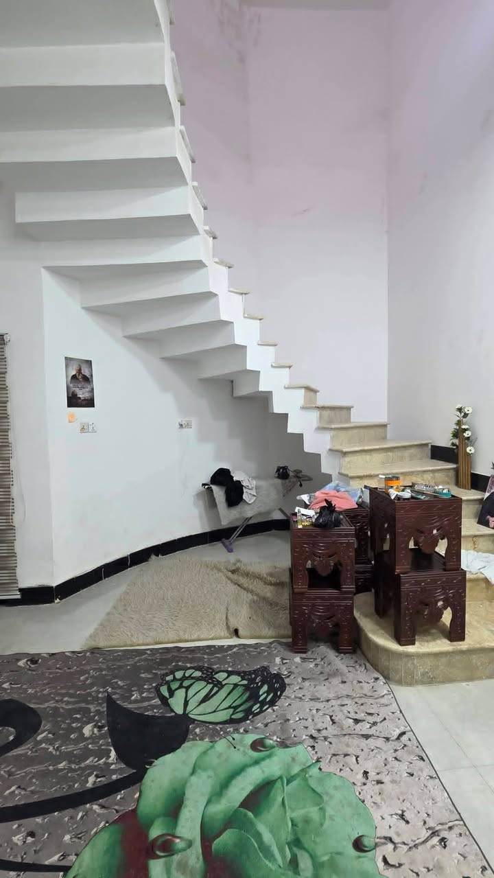 دار ايجار 
أم النعاج 
مقابيل حي بغداد 
غرفتين وصاله 
ديوانيه و مطبخ و صحيات 
السعر 600 قفل 
هاتف ☎️ ***********
