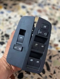 زوج ٢٥ الف مع التوصيل للحجز واتساب 07733286525