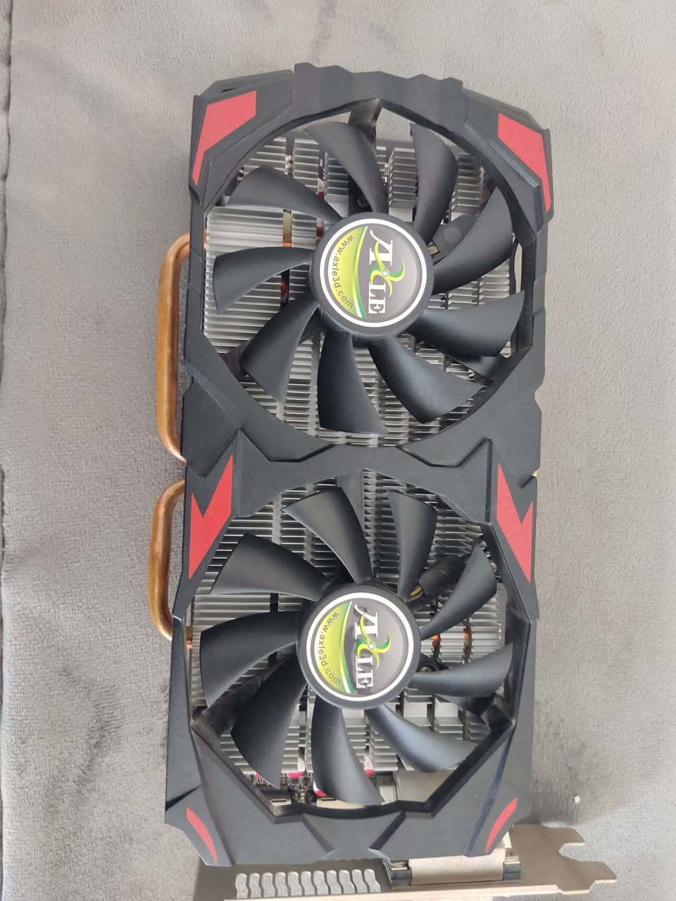 السعر 400 فقط كيس
CPU I5 9400f 

RAM 16X 1 16GB DDR4 
M. B H310m  GAGBAYTE 
GPU Rx 580 8G axle 
CASE  micro atx حجم صغير

M2 lexar NVMe g3 256 GB 
HDD 500 GB 
Windows 11
 كرت على ضغط 4k  71c
مكاني كركوك توصيل موجود  
للتواصل *********** واتساب فقط
سعر قفل 400الف
وايضا يوجد كيبورد وماوس  ٥٠الف اثنيهم مجموعه ٤٥٠ الف
كيبورد FAN60 PRO مغناطيسي يدعم سوفتوير 
ماوس ATTACK SHARK X11يدعم سوفتوير كراتين ماوس وكيبورد موجود فقط

