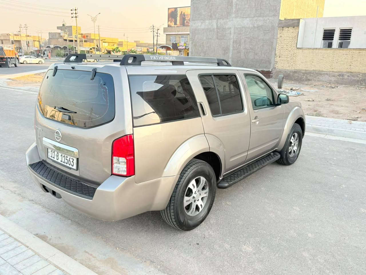 سلام عليكم لبيع بافندر مديل 2008 كفاله عامه من ضربه تبريد شرط ثلج مكينه كير مكفولات سياره جديده وجاهزه من كلشي سعر 83ستفسار *********** مكان سياره كربلاء
