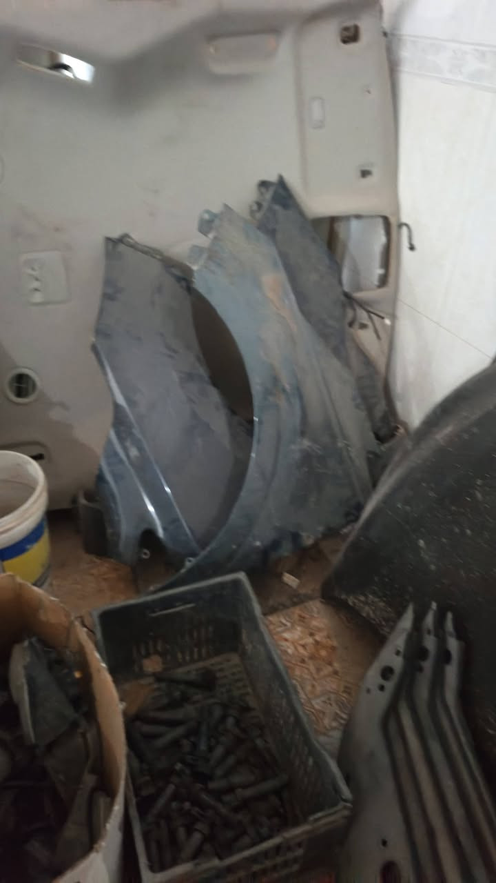 قطع غيار كيا سيدونا من مديل 8 الى مديل 25 عنوان سماوه جعفر ابو سجاد
***********
